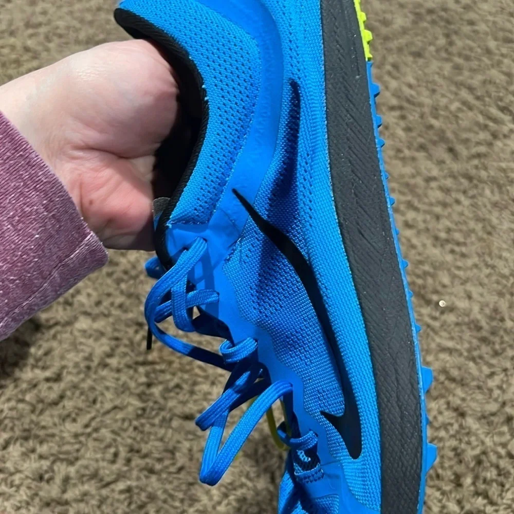 Nike XC Track train Blue Athletic Shoes with Lightweight Design and Rubber Sole